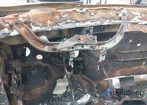 2004 GMC Yukon Xl 1500 Sle z USA, uszkodzony, nr VIN 3GKEC16T44G182411